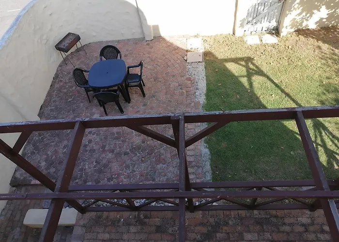 Classic Cape Dutch Studio Apartment